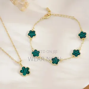 Leaf Clover Green Gold Plated 2pcs Jewelry Set