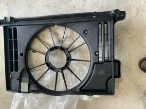 Toyota Corolla 2014,2015,2016,2017,2018 Engine Cooling Fan Shroud/Case