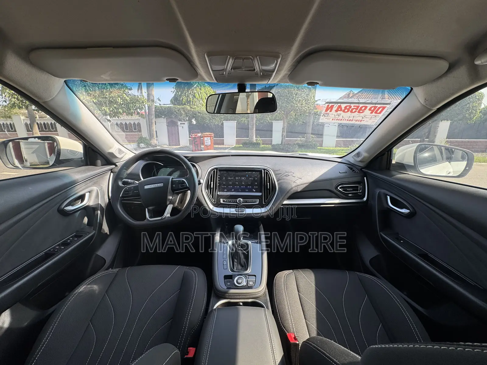 Jetour X70 1.5 7-Seater FWD 2020 White