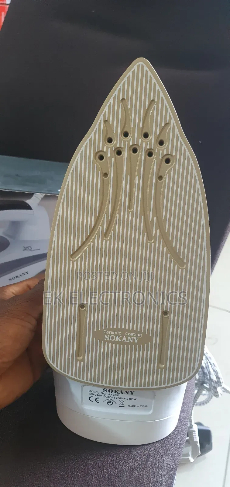Sokany Steam Iron Fast Heat Smooth Pressing