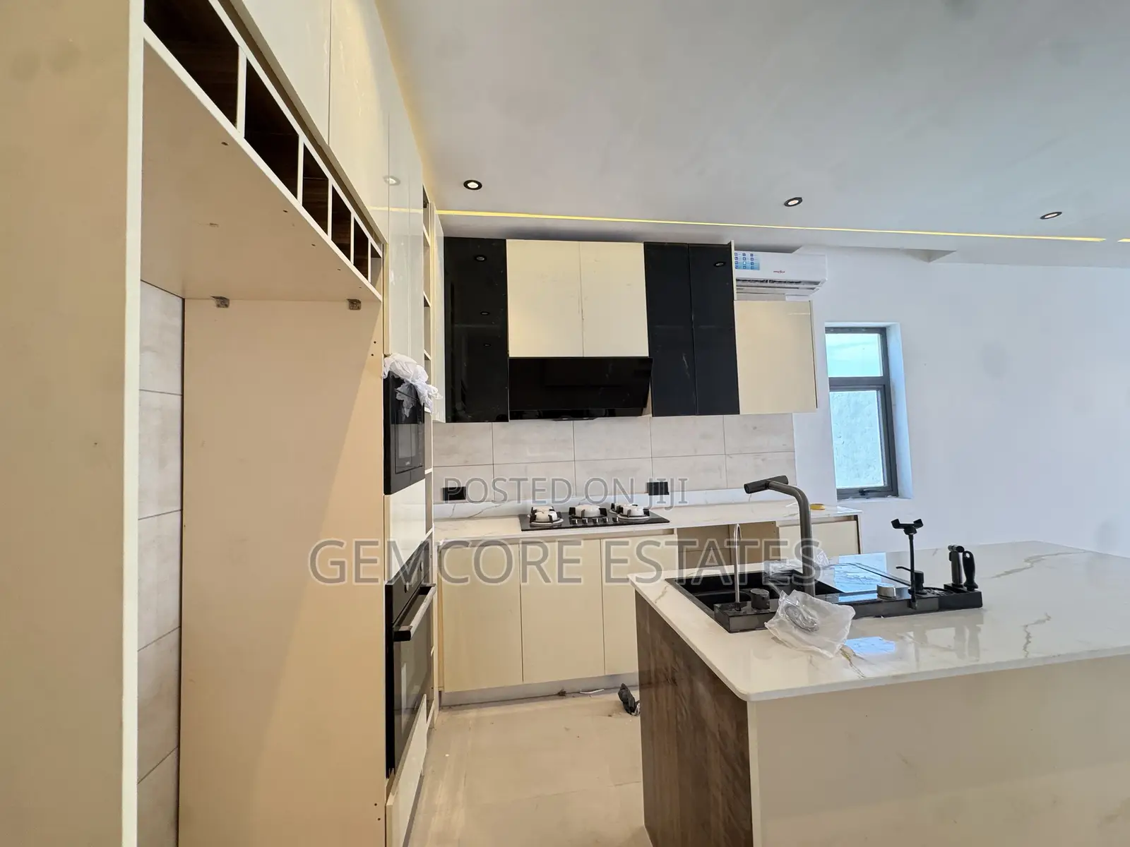 4bdrm House in East Legon Hills, Ashaley Botwe for sale