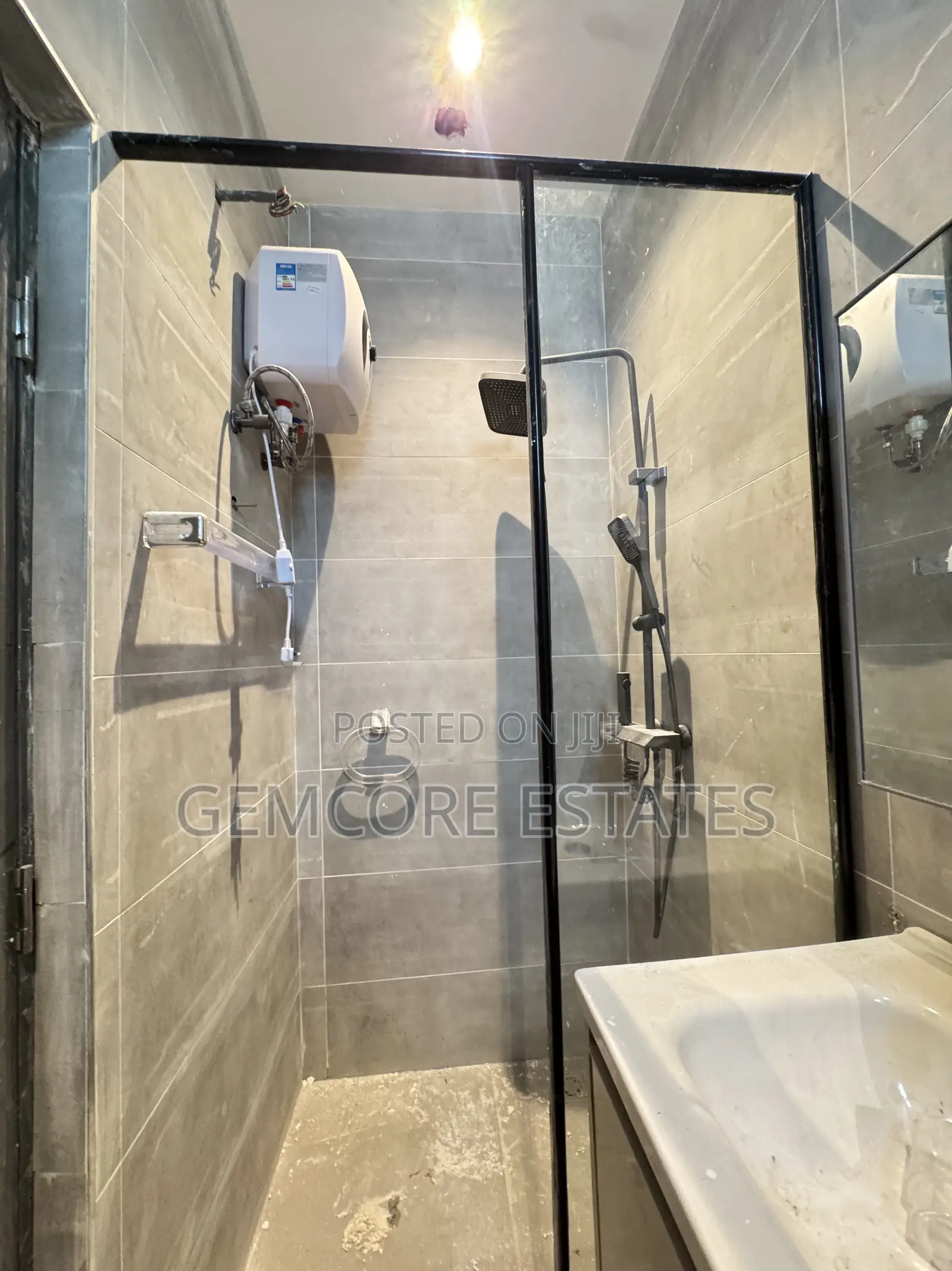 4bdrm House in East Legon Hills, Ashaley Botwe for sale