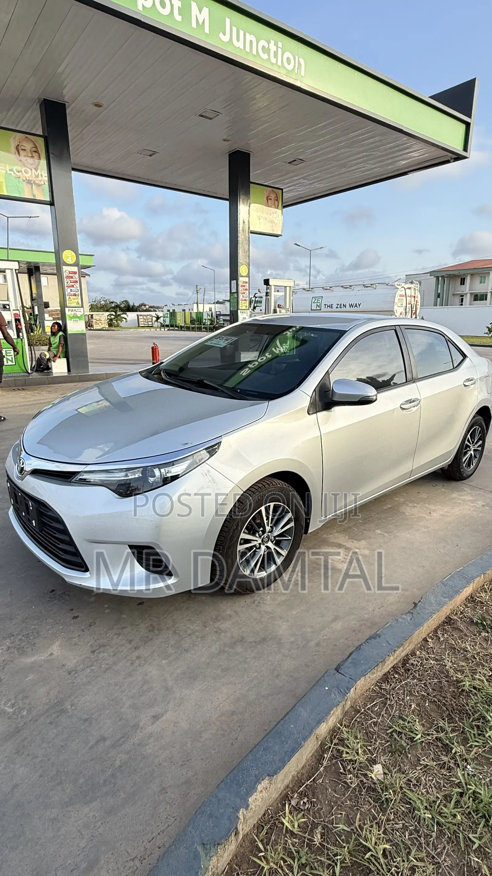 Toyota Corolla 2016 Silver