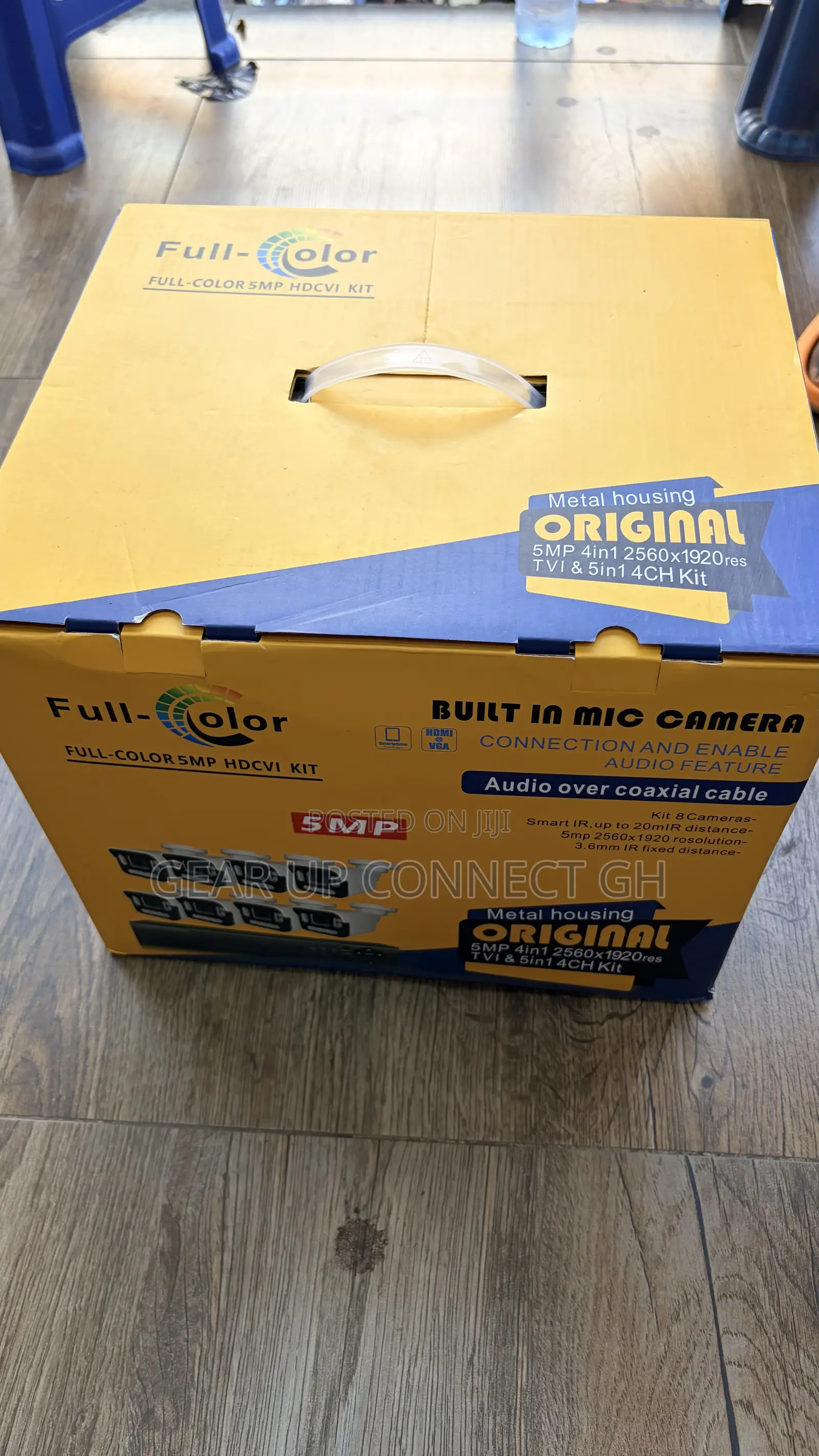 Full Color Eight Channel Built in Mic Camera