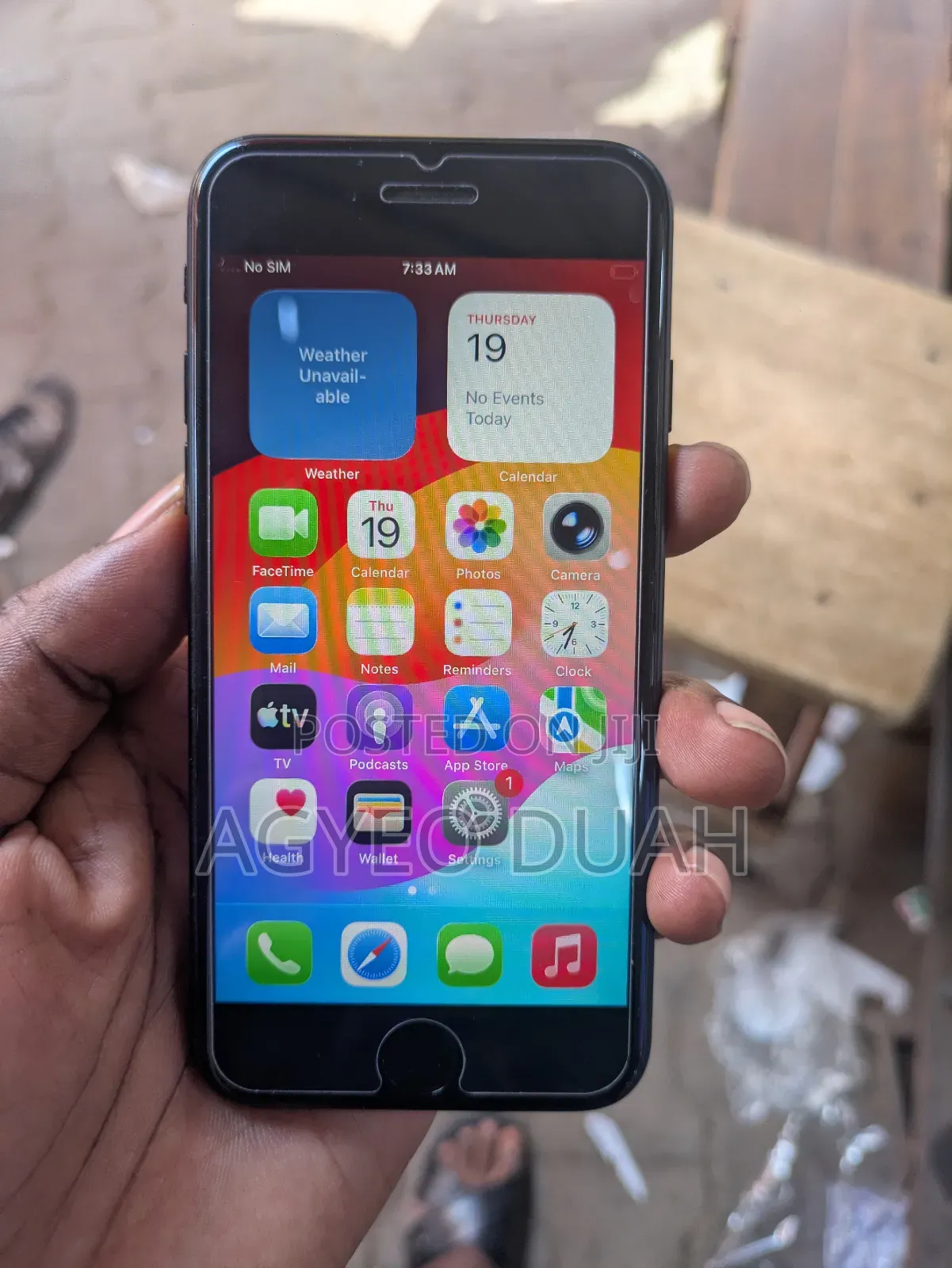 Apple iPhone SE (2020) 64 GB Black