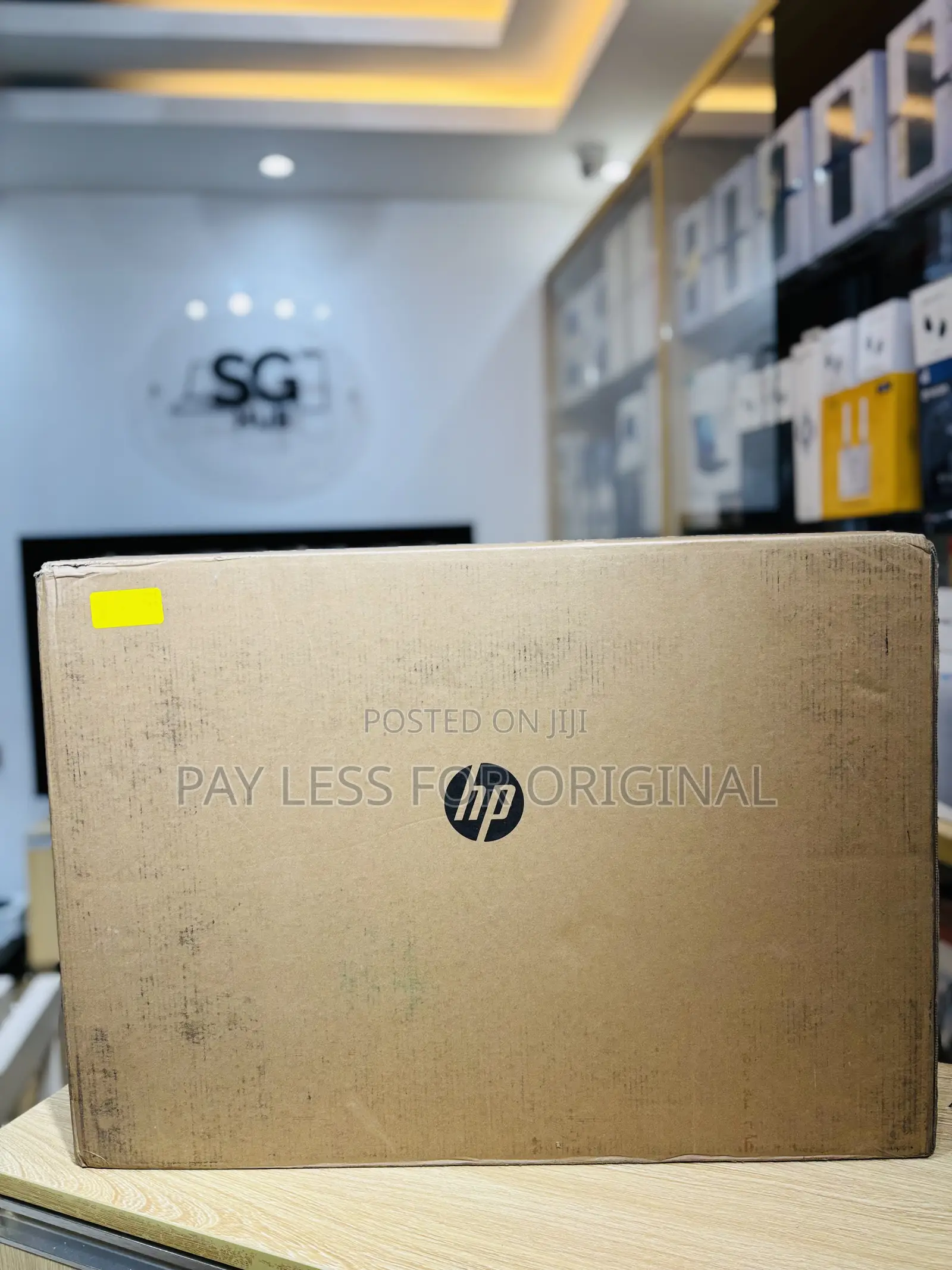 New Desktop Computer HP AiO 24 8GB AMD SSD 256GB