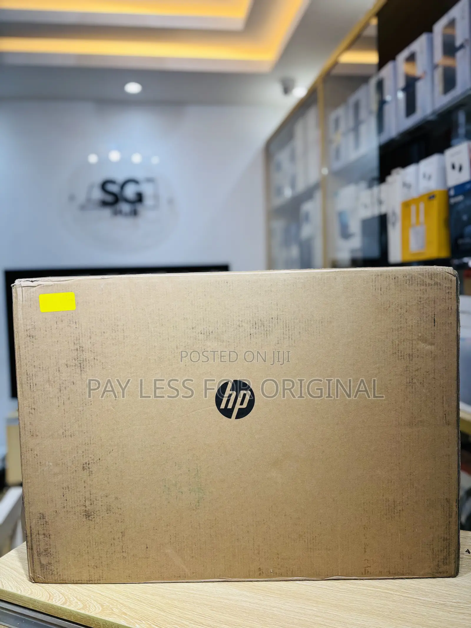 New Desktop Computer HP AiO 24 8GB AMD SSD 256GB