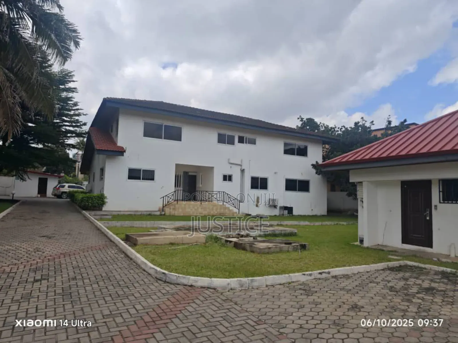 10bdrm Mansion in Airport Residential for rent