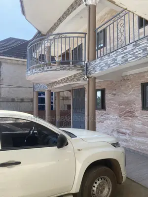 1bdrm Apartment in Chis-Lon Broker’S, New Market for rent