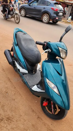 Yamaha Majesty 2015 Green