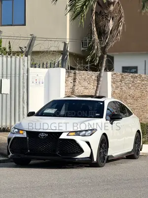 Toyota Avalon TRD 2020 White
