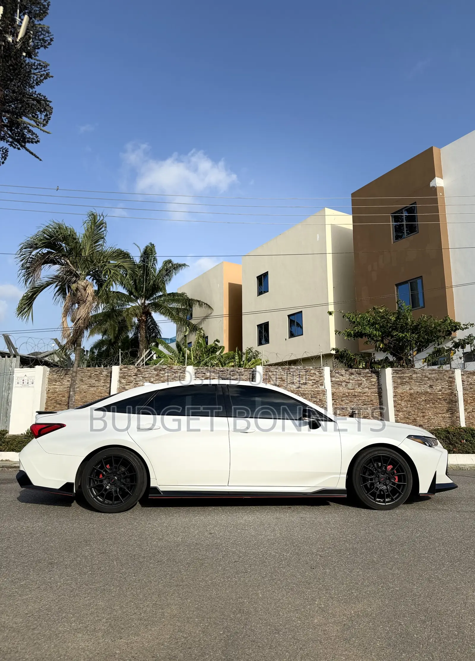 Toyota Avalon TRD 2020 White