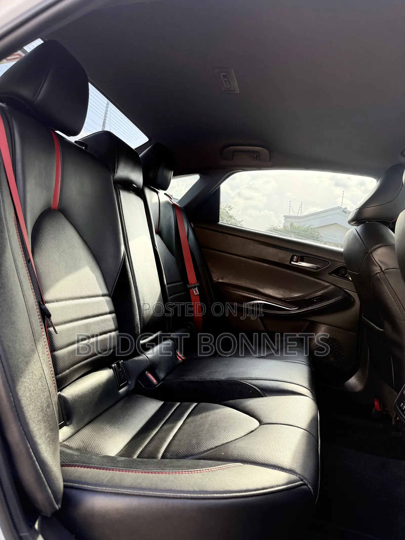 Toyota Avalon TRD 2020 White