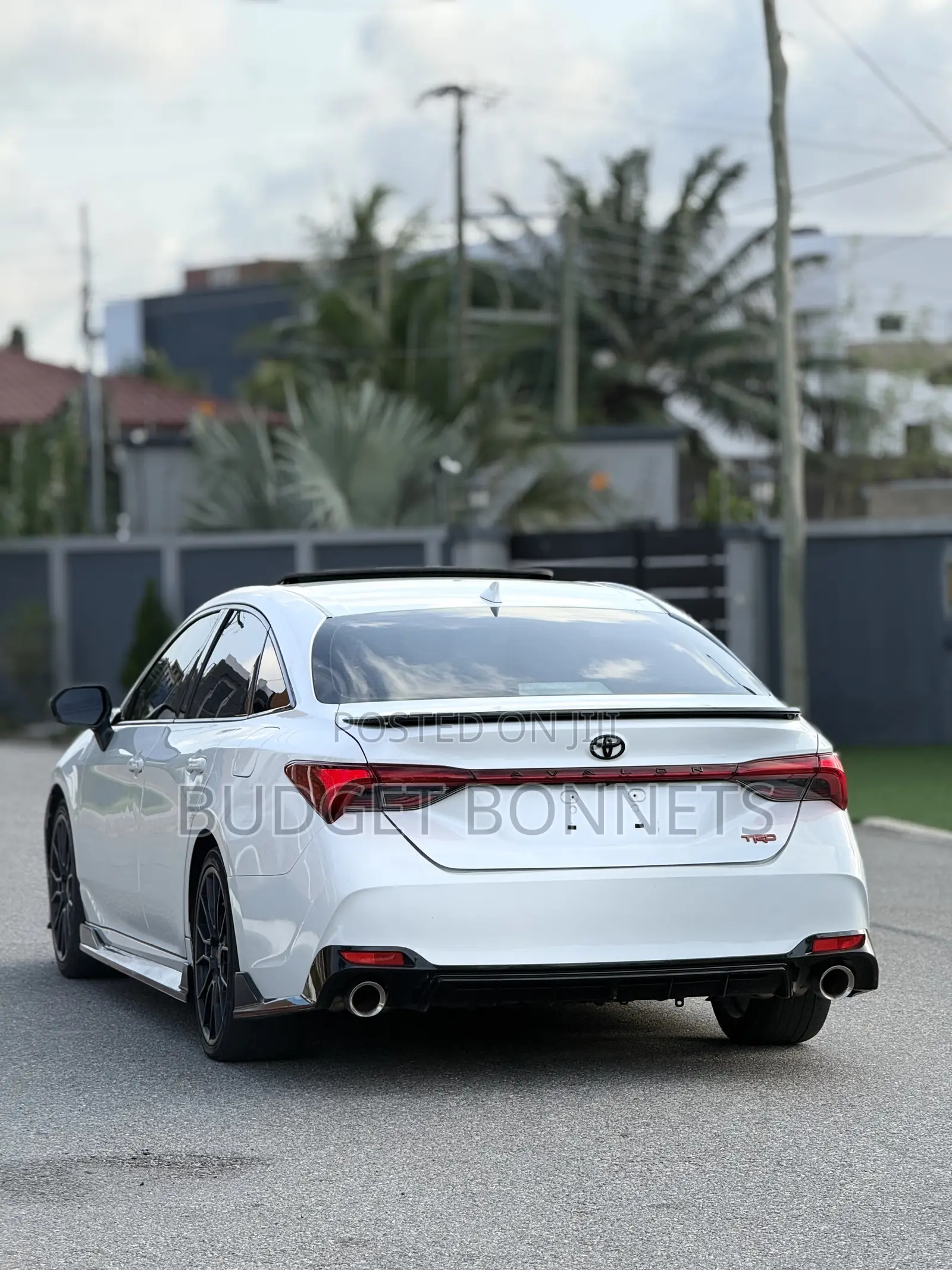 Toyota Avalon TRD 2020 White