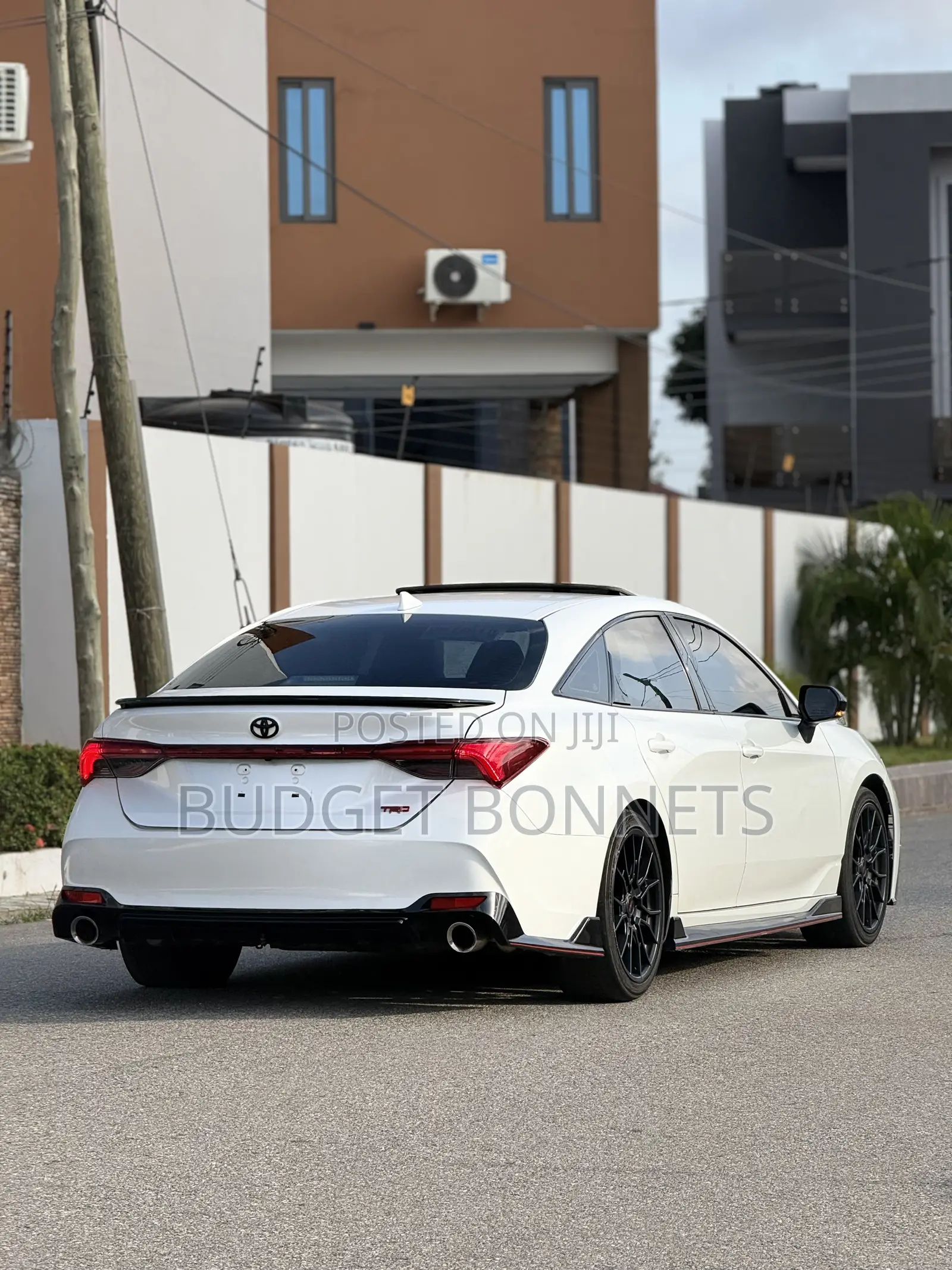 Toyota Avalon TRD 2020 White