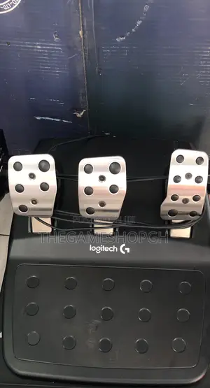 Logitech G920 Racing Wheel