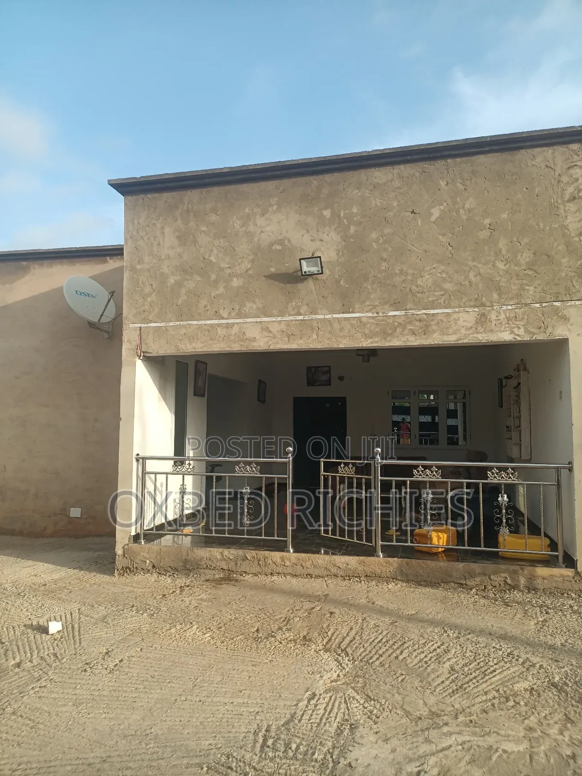 4bdrm Apartment in Macyon, Community 25 for sale