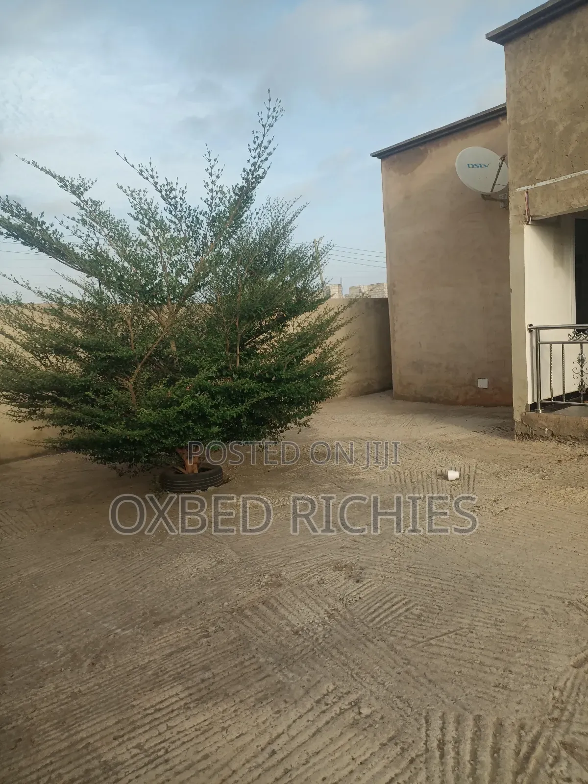 4bdrm Apartment in Macyon, Community 25 for sale