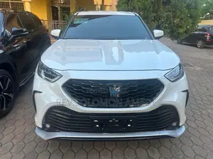 Toyota Highlander 2021 White