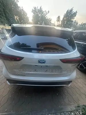 Toyota Highlander 2021 White