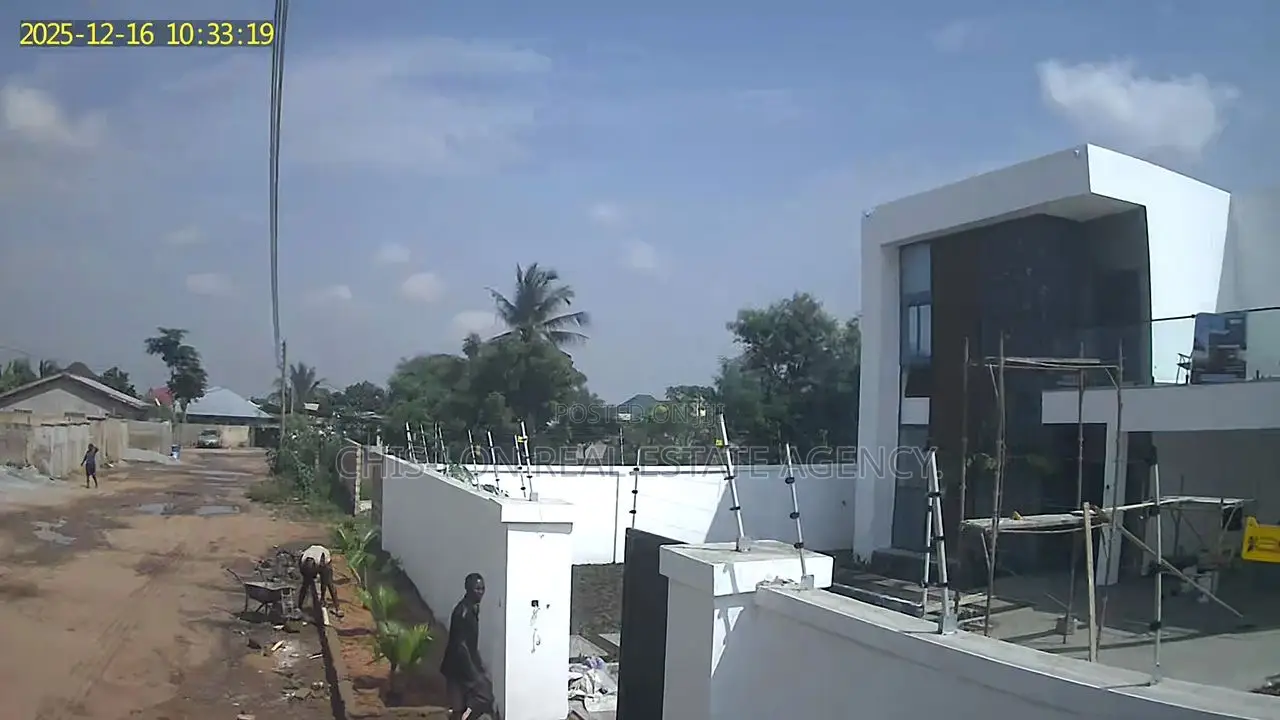 4bdrm Duplex in Chis-Lon Broker’S, Adade for sale