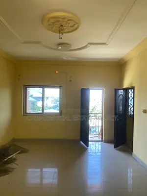 2bdrm Apartment in Chis-Lon Broker’S, Adade for rent