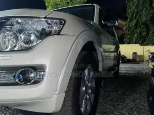 Mitsubishi Pajero V90 3.0 V6 GLS/GLX 2020 White