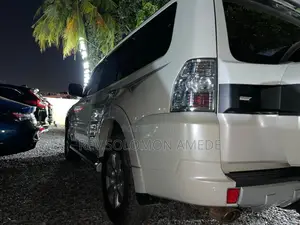 Mitsubishi Pajero V90 3.0 V6 GLS/GLX 2020 White