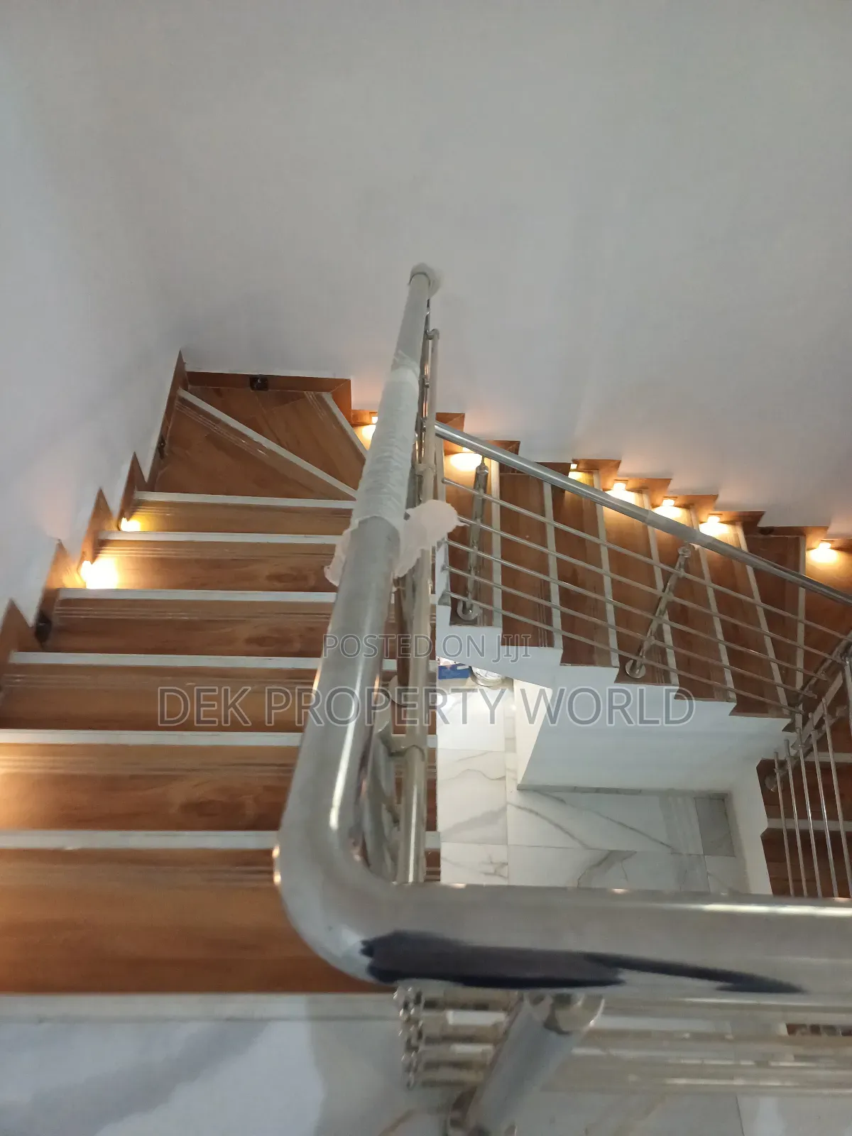 4bdrm Mansion in Dek World, Ga East Municipal for sale