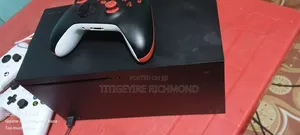 Xbox Series X 1tb 2 Controllers