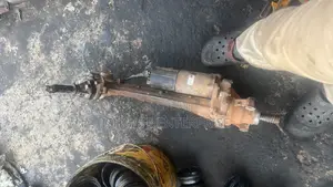 Repairs All Kinds of Electronics Steering Rack Benz,Range Rover,Bmw,