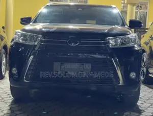 Toyota Highlander XLE 2021 Black