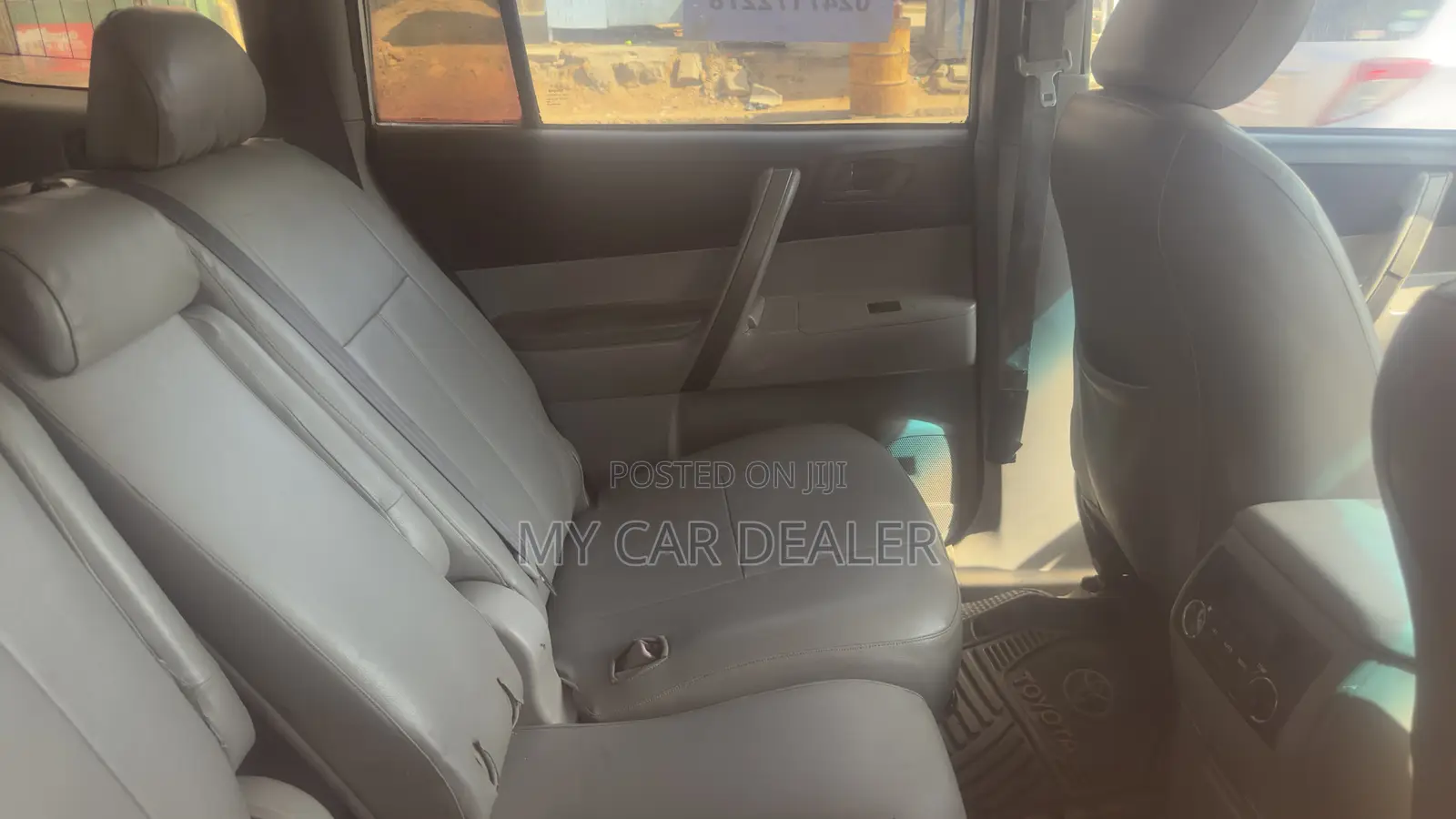 Toyota Highlander Limited 2011 White