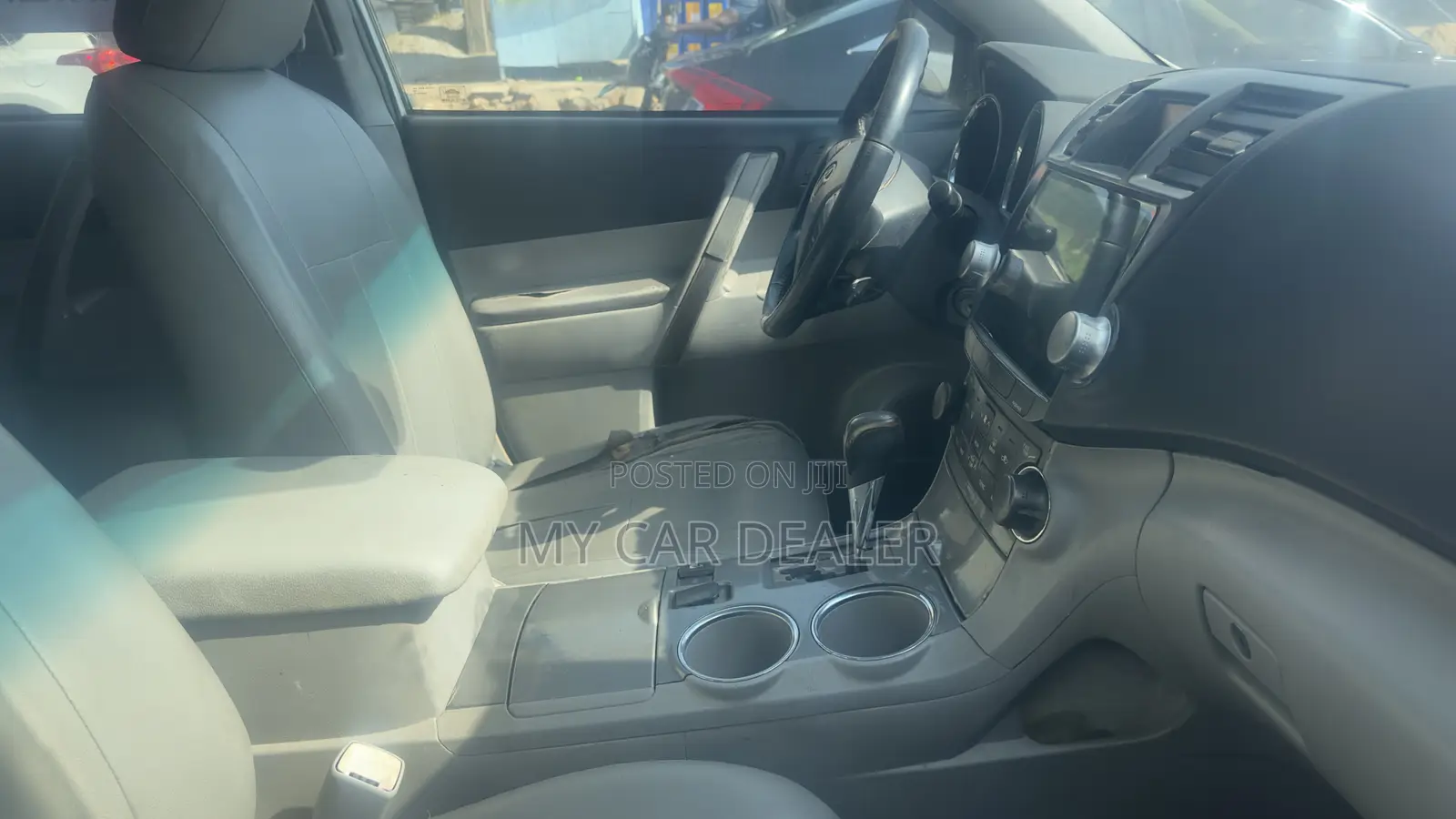 Toyota Highlander Limited 2011 White