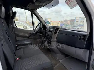 Mercedes-Benz Sprinter 2010 White