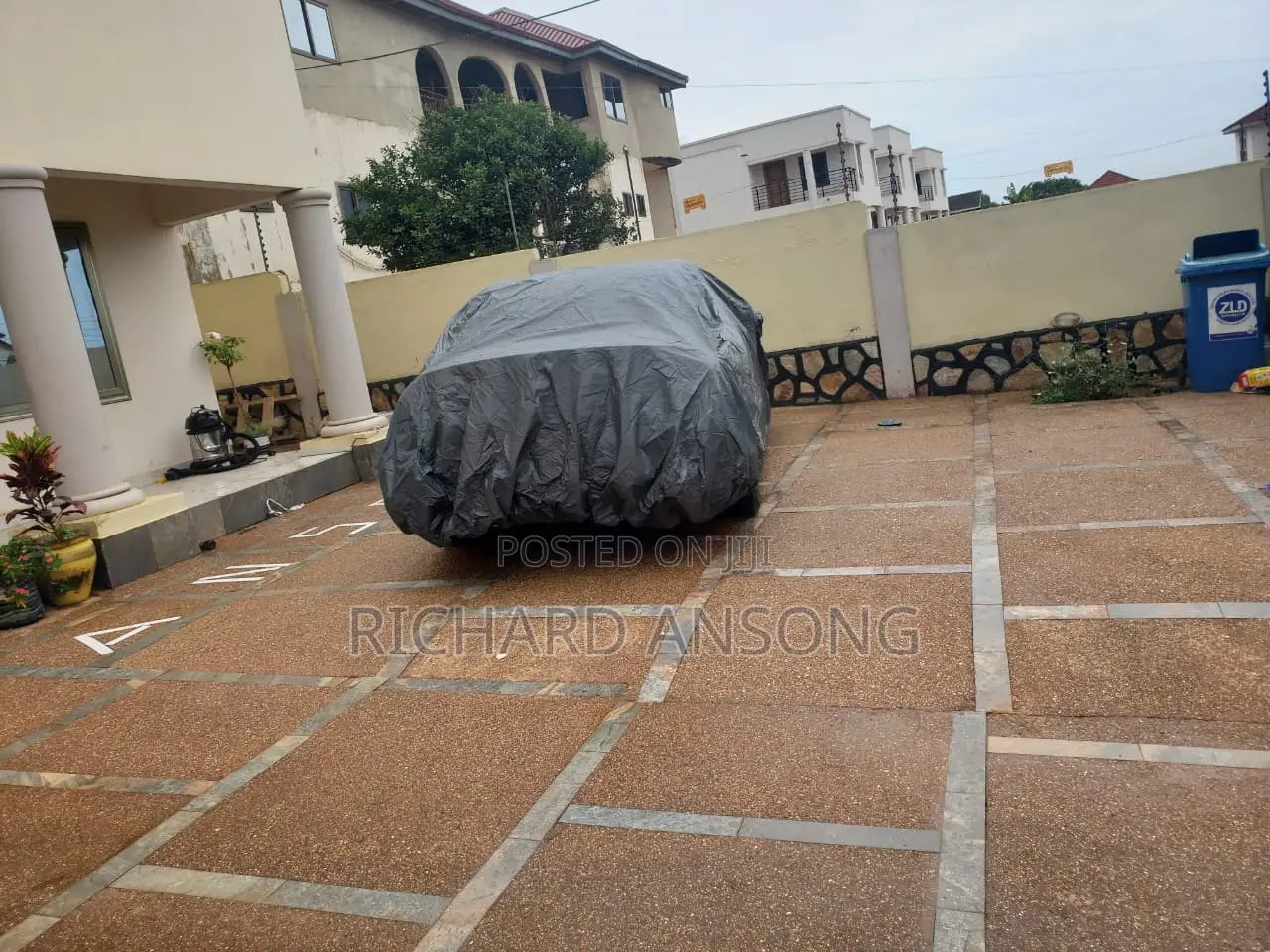 3bdrm Duplex in Kwabenya for rent
