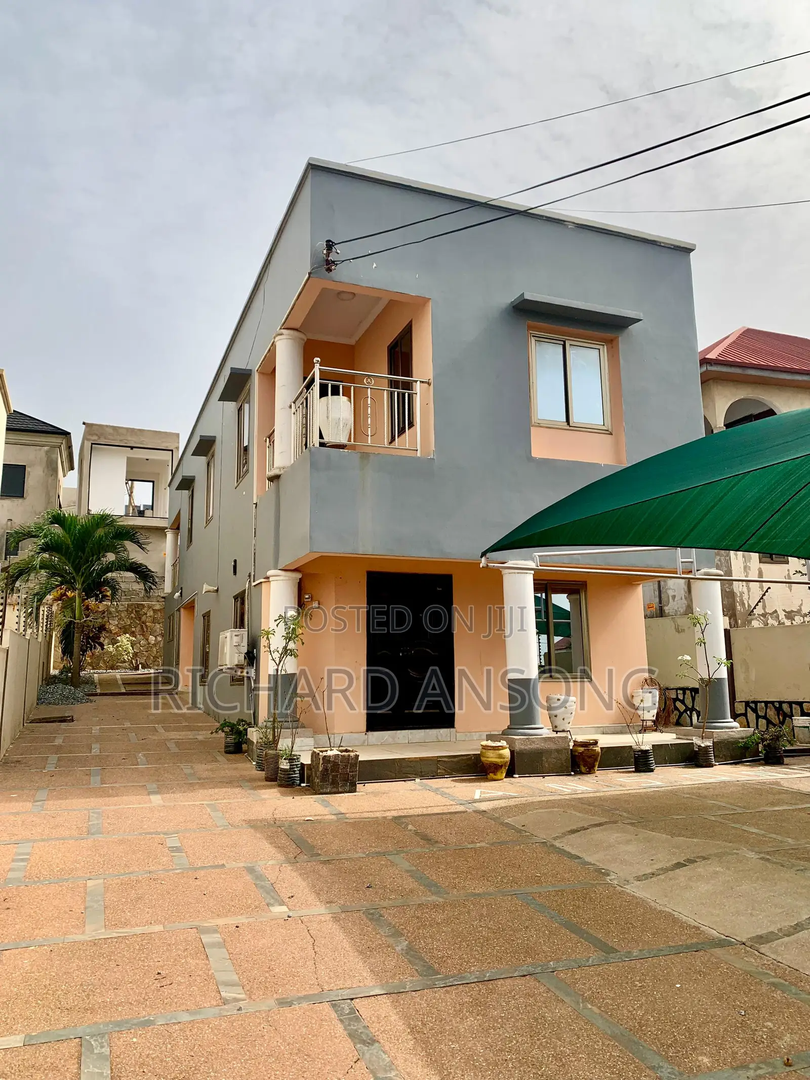 3bdrm Duplex in Kwabenya for rent