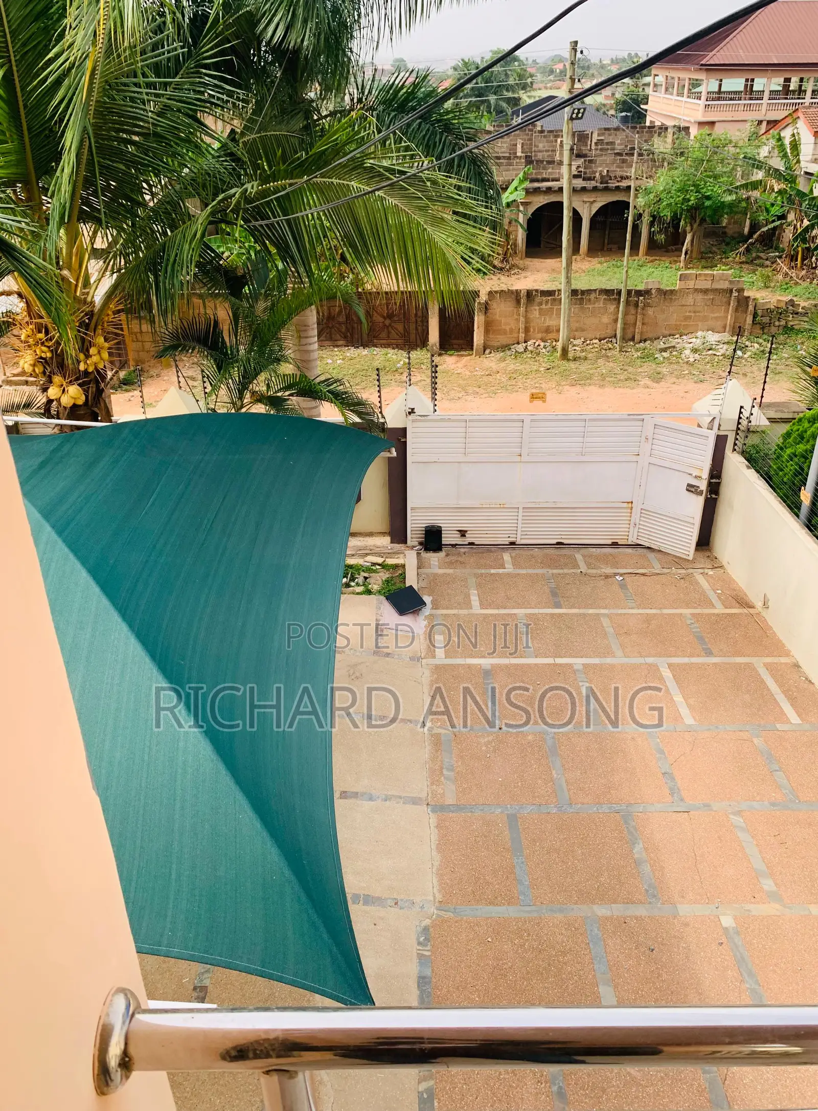 3bdrm Duplex in Kwabenya for rent