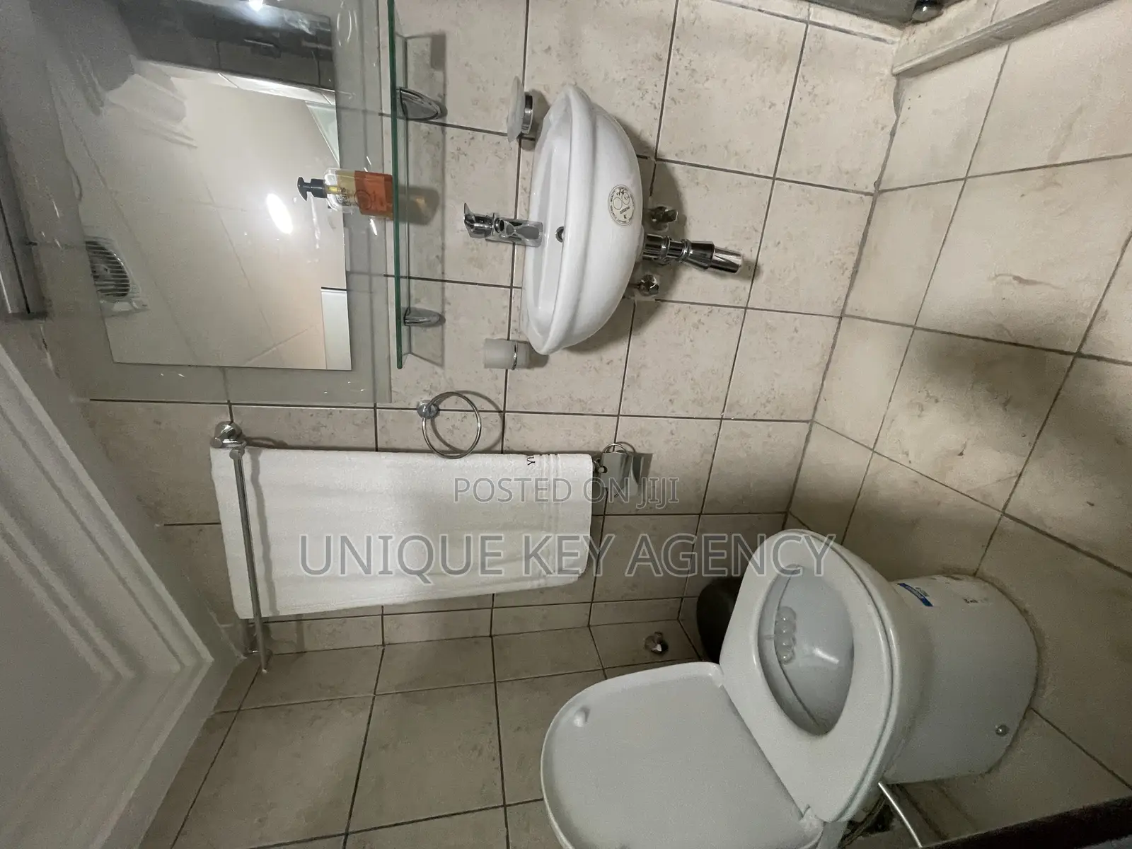 Furnished 2bdrm Apartment in Unique Key Agency, Manet Court for rent