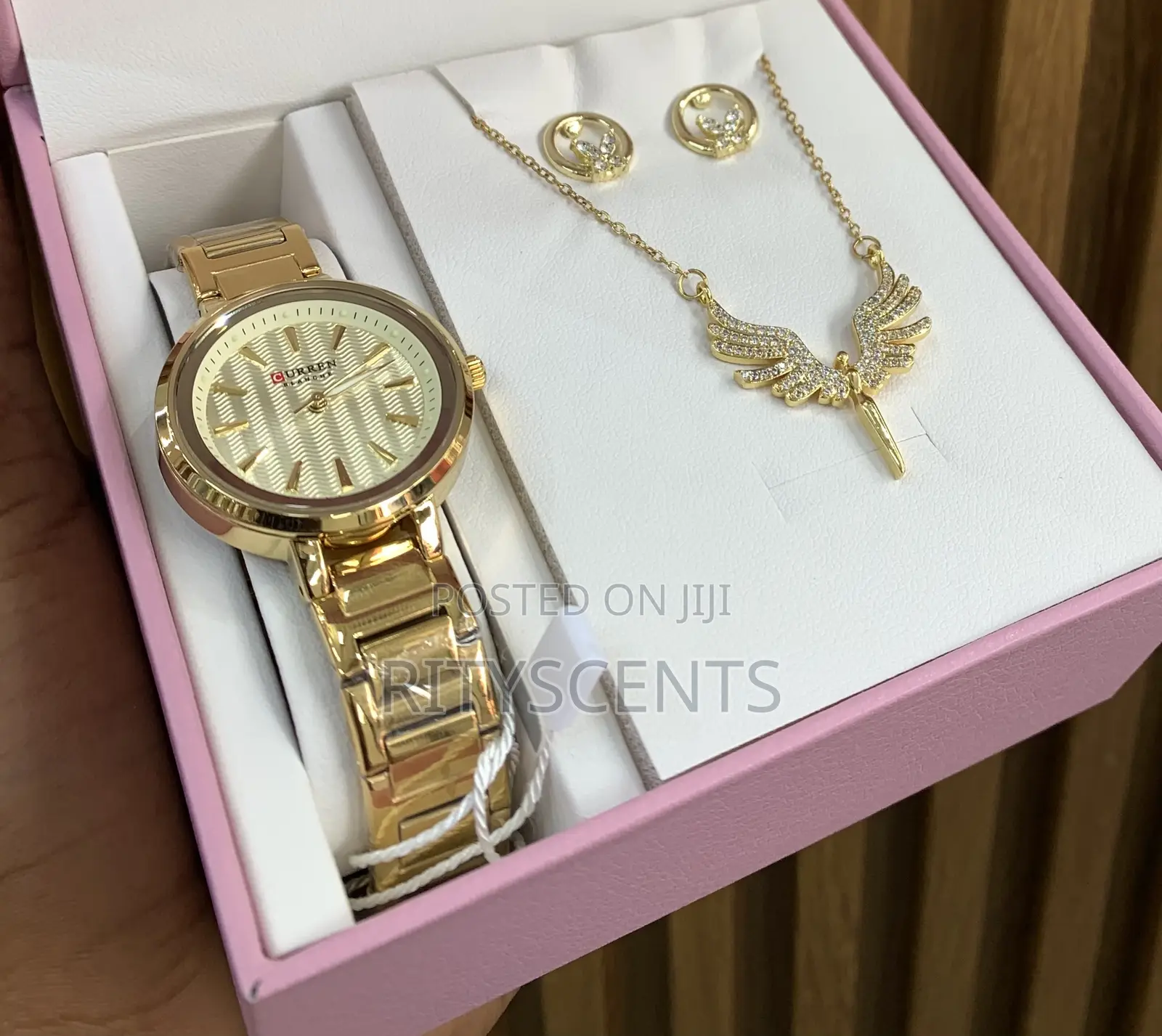 Curren Ladies Watch With Necklace Earrings