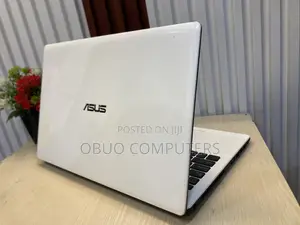 Laptop Asus X550LA 4GB Intel HDD 500GB