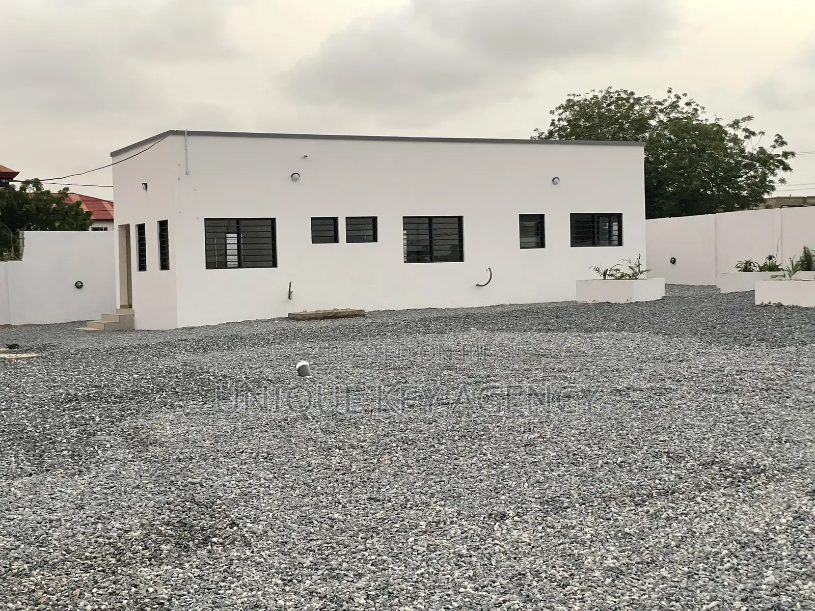 4bdrm House in Unique Key Agency, Airport Residential Area for rent