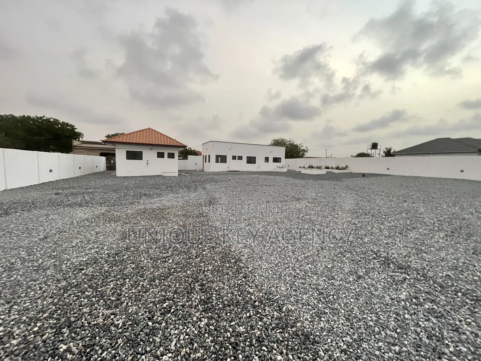 4bdrm House in Unique Key Agency, Airport Residential Area for rent