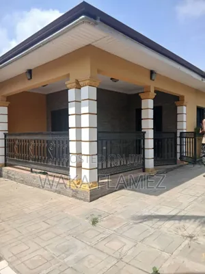 4bdrm House in Waka Properties, Amasaman for rent