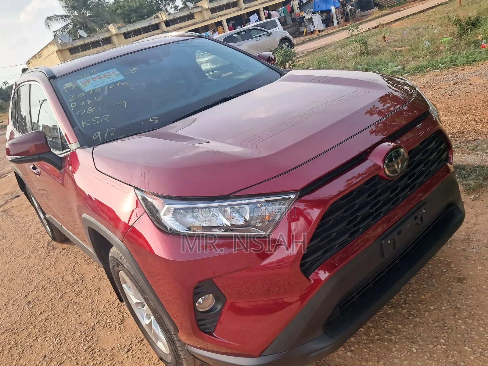 Toyota RAV4 XLE AWD 2020 Red