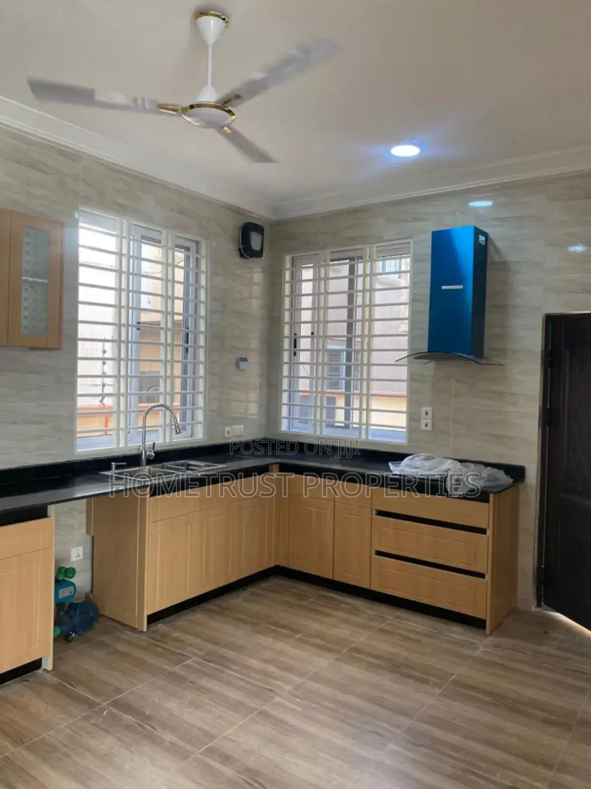 2bdrm Duplex in Achimota Mile 7 for rent
