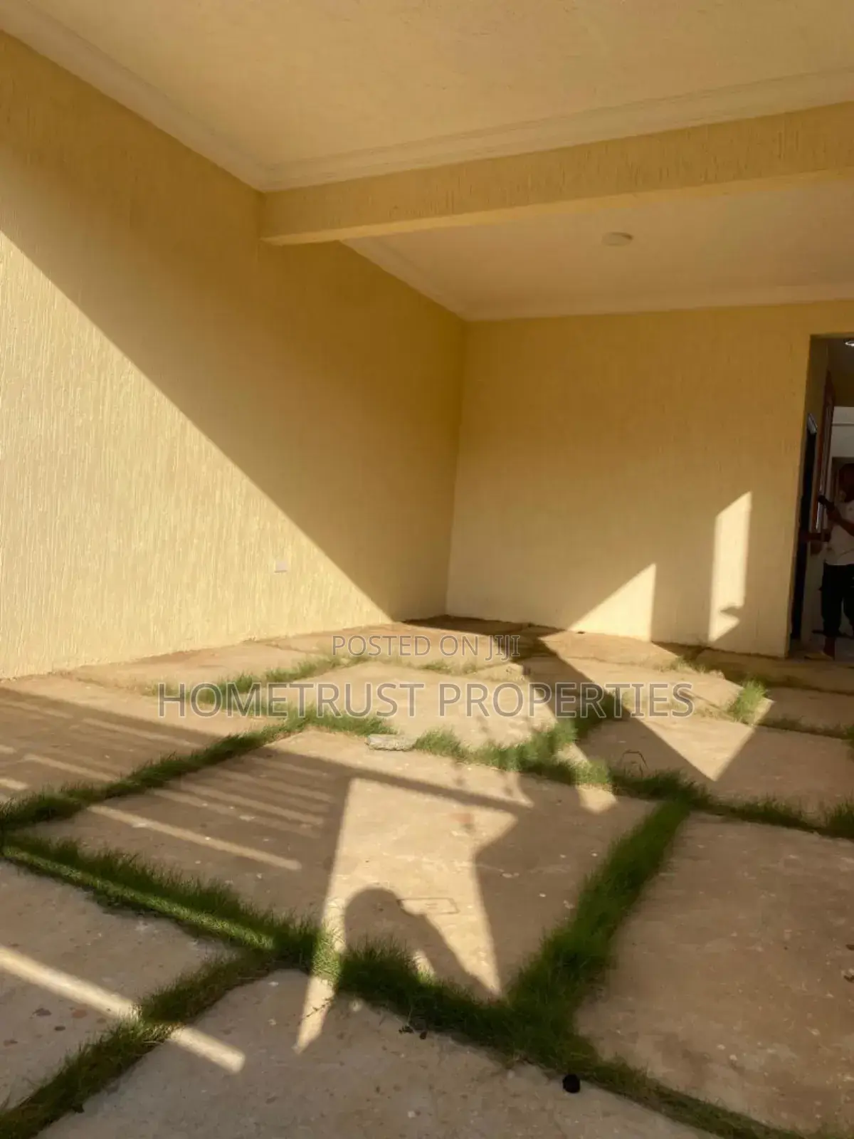 2bdrm Duplex in Achimota Mile 7 for rent