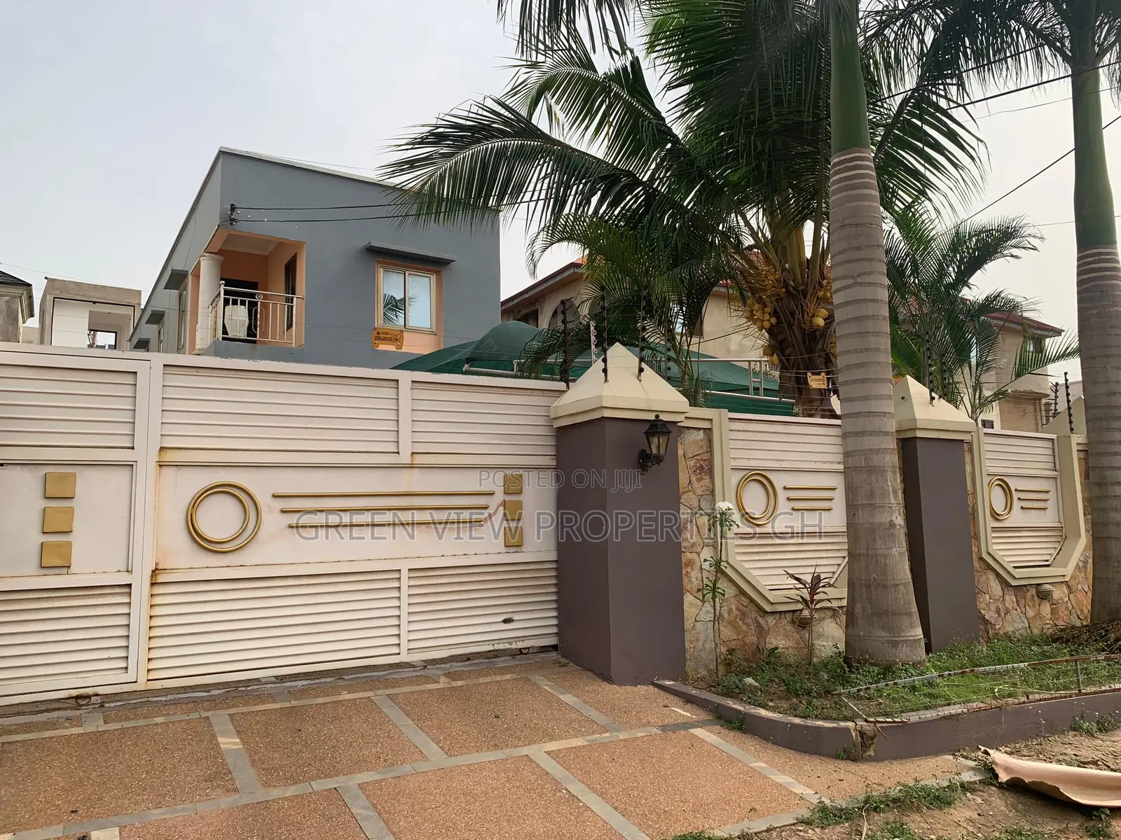 3bdrm Duplex in Kwabenya for rent