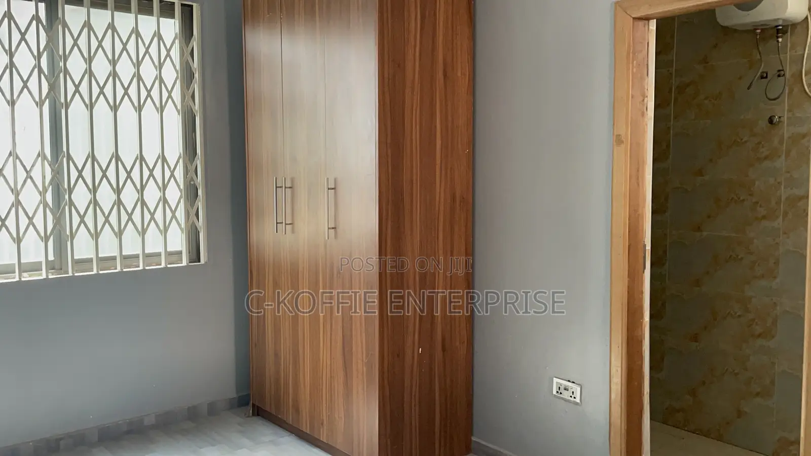 4bdrm Duplex in Ofankor Barrier for rent