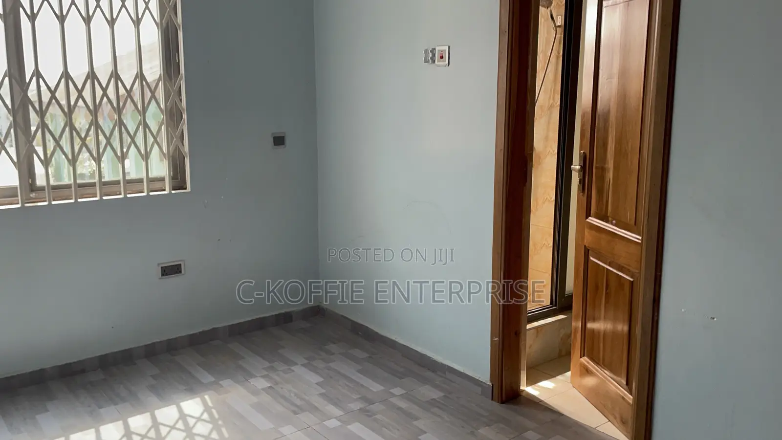 4bdrm Duplex in Ofankor Barrier for rent